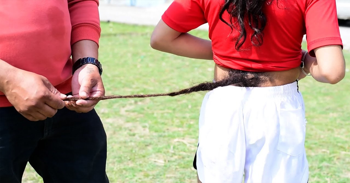 Nepali Teen Has A 70 Cm Hairy Tail