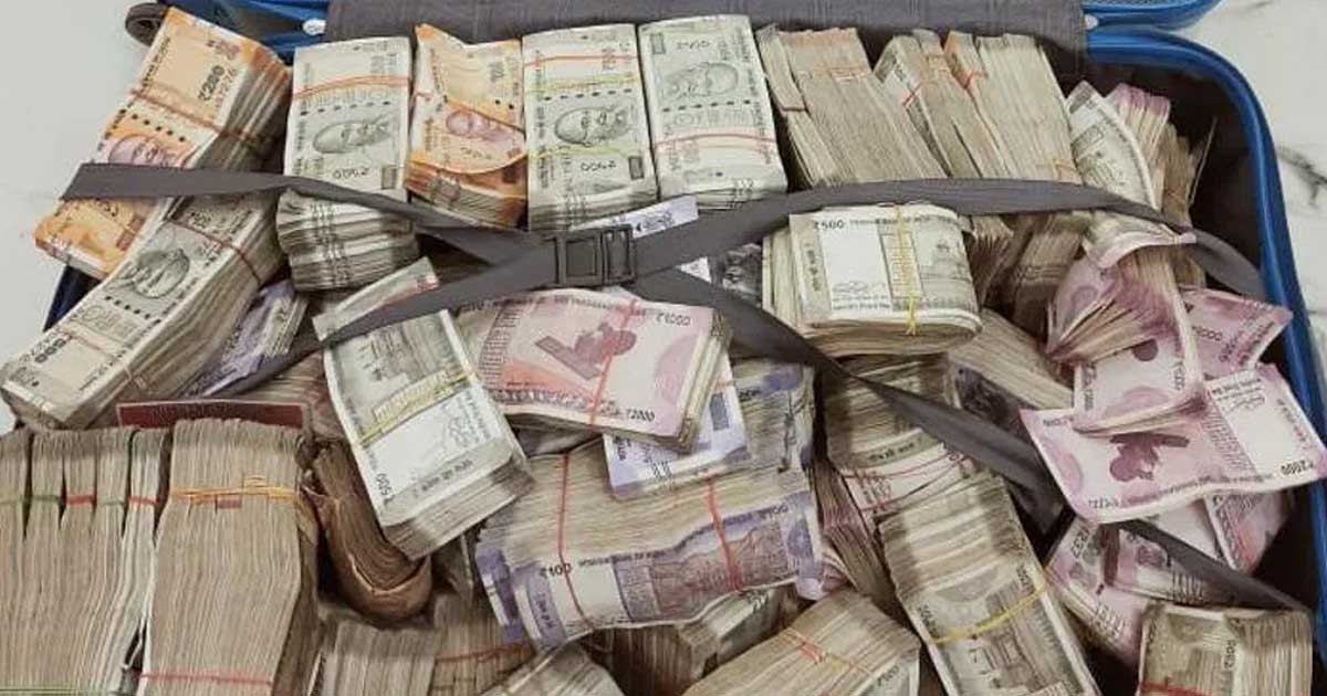 The employee got away with Rs 1.42 crore after crediting his salary 286 times in a month