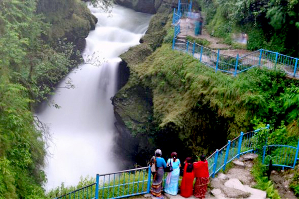 Devis waterfall