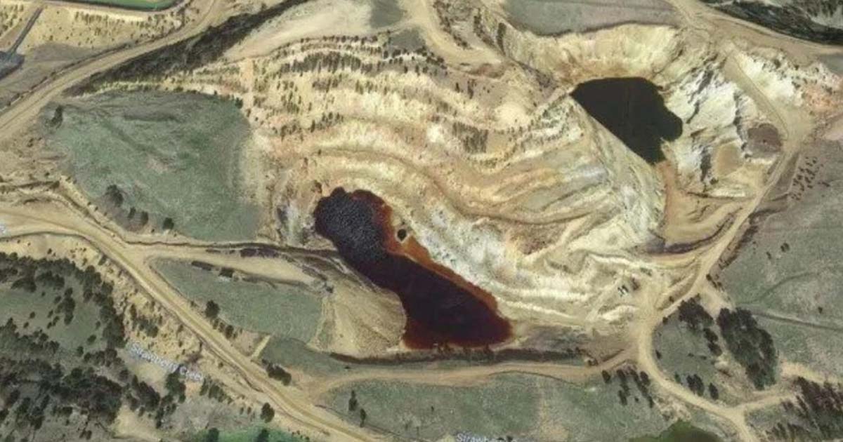 Red Colored Lake Spotted On Google Maps