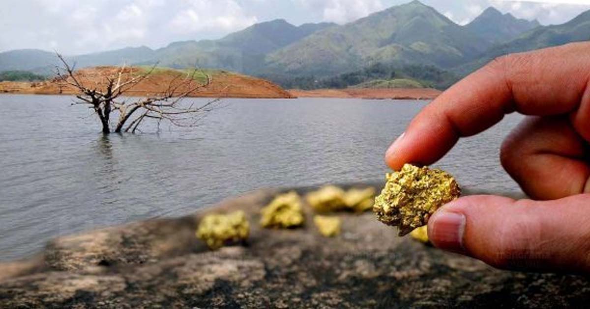 Gold Mining In River India