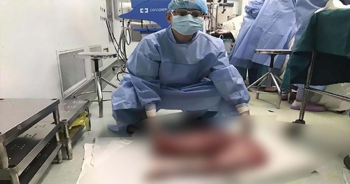 Surgeons save constipated mans life